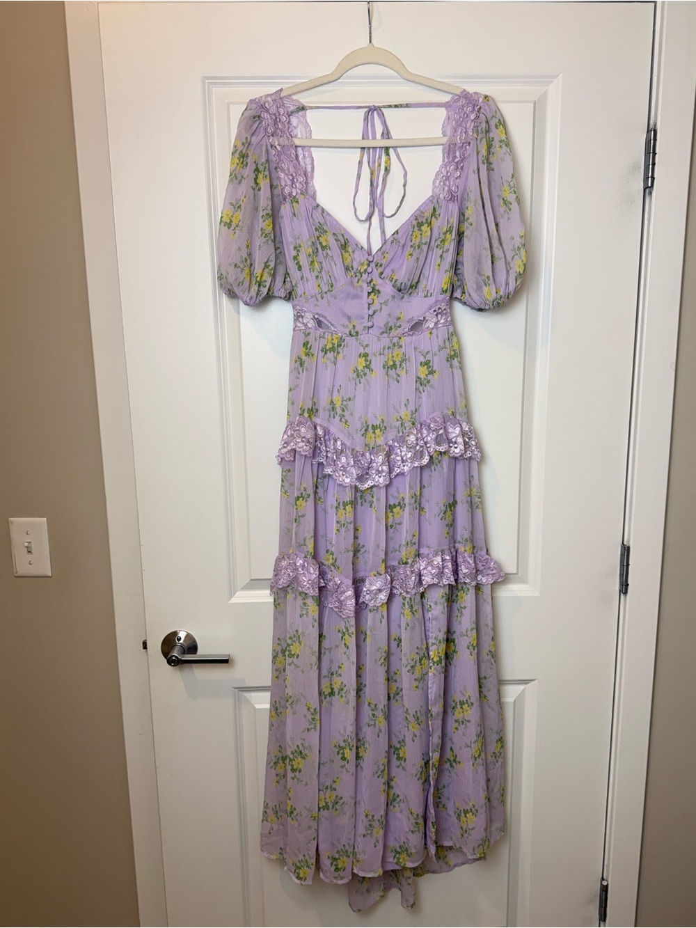 ASOS DESIGN Open Back Lace Insert Midi Tea Dress in Lilac Ditsy Floral US 6 - Picture 4 of 13